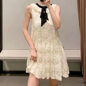 Zara lace dress with bow